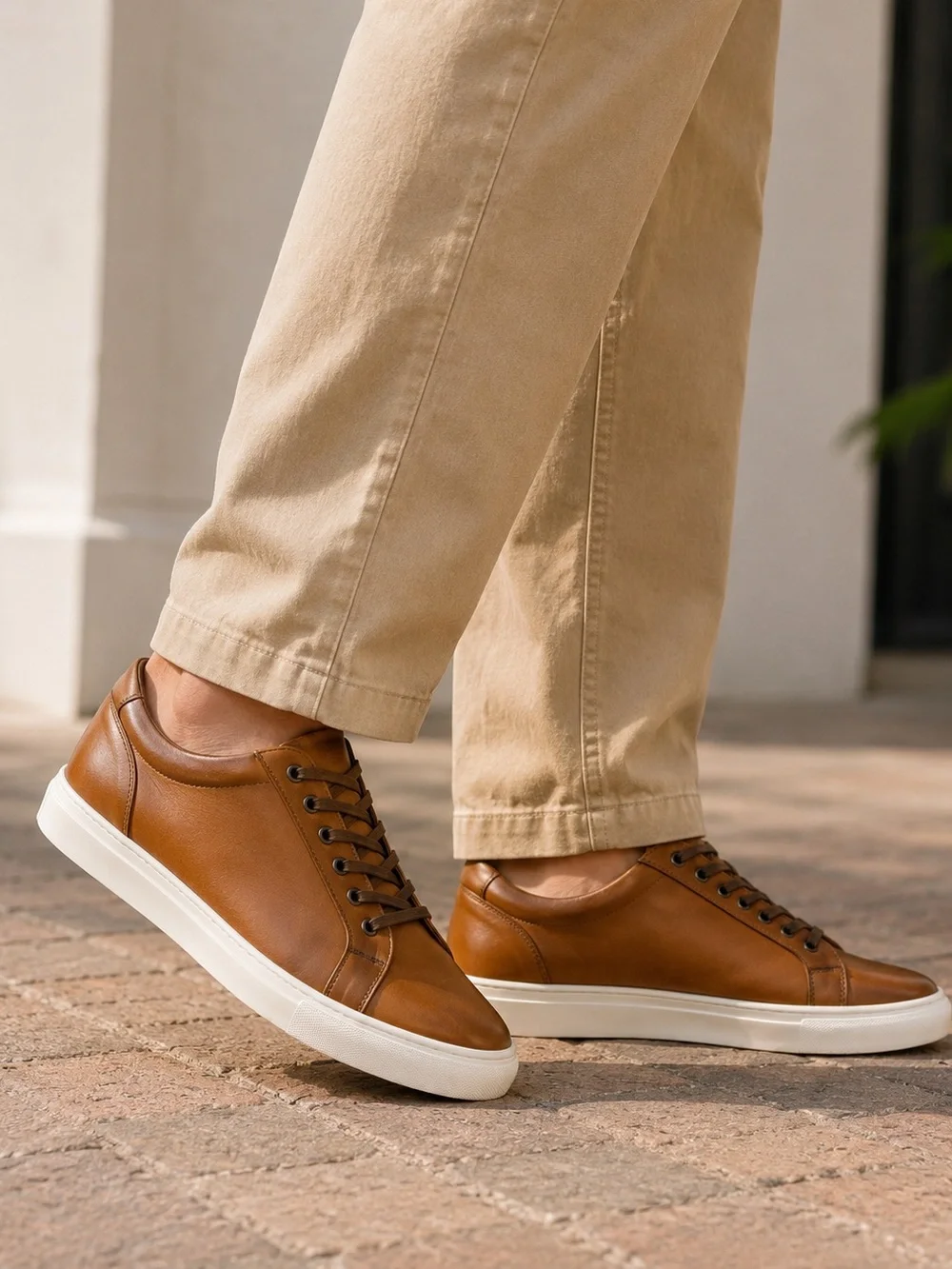 Thursday Boot Company Men's Premier Low Top Toffee Tan Leather sneakers, Size 10 - Picture 5 of 11